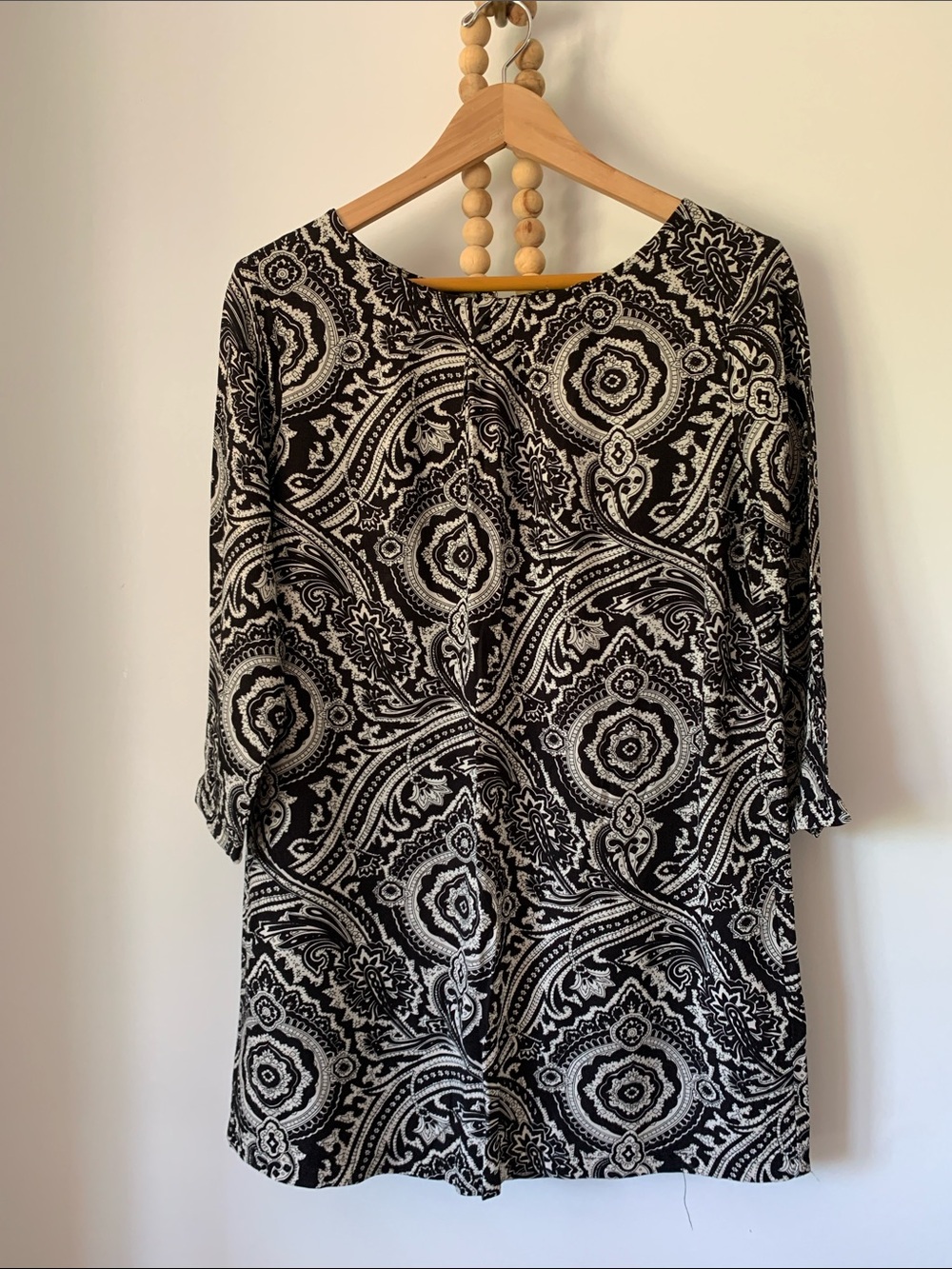 Elegant Black and White Paisley Long Sleeve mini Dress